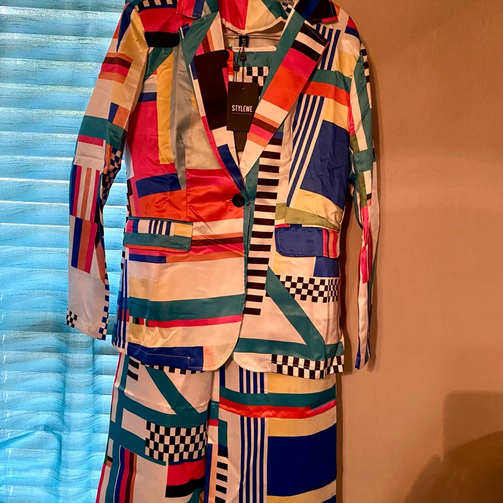 STYLEWE Multicolor Geometric Blazer and Pants Set